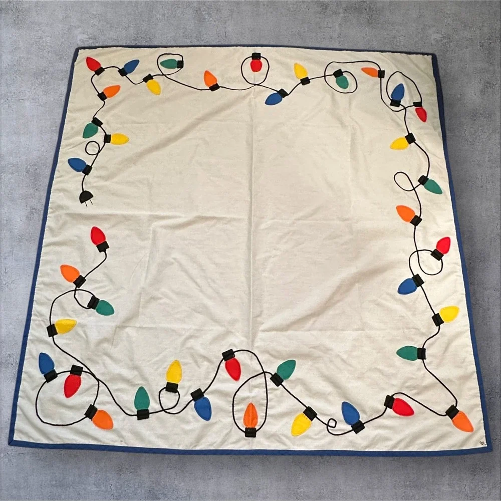 Handmade Christmas Tablecloth Fabric Applique‎ Lights Signed Dated 1991 43x41